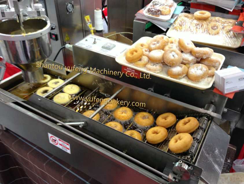 Baking Machines Commericial Donut Cooker Donut Making Machine Donut Fryer Donut  Maker Dispenser Automatic Donut Machine - China Donut Machine, Donut Maker